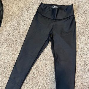 Echt cross front leggings size medium